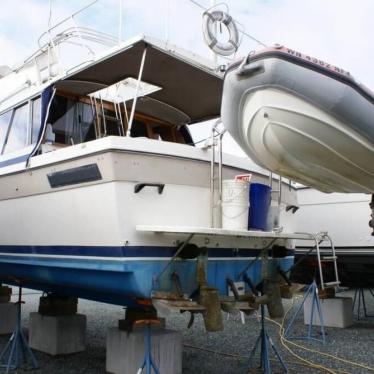 1983 Bayliner 3270