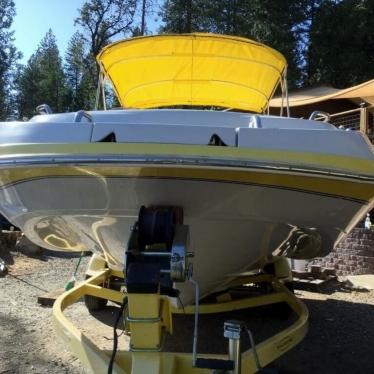 2005 Tahoe 222 deckboat