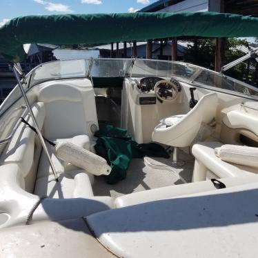 1999 Rinker 232 captiva