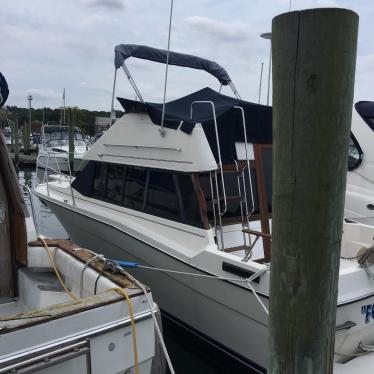 1982 Bayliner 2850 contessa