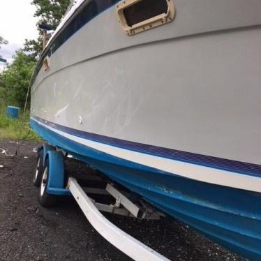 1987 Bayliner contessa 2850