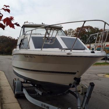 1999 Bayliner 2452