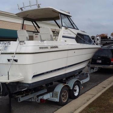 1999 Bayliner 2452