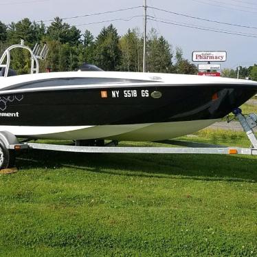 2014 Bayliner element e 16