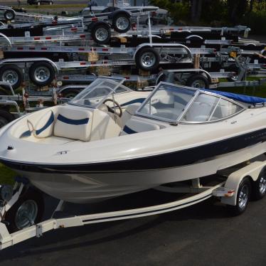 2002 Bayliner 215 capri bowrider