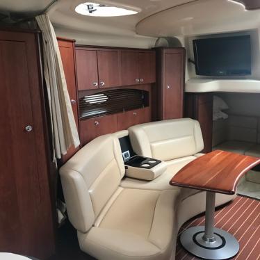 2007 Monterey 330 sy sport yacht