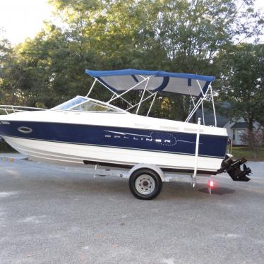 2007 Bayliner 210 discovery