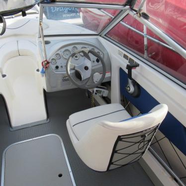 2008 Bayliner 195 discovery