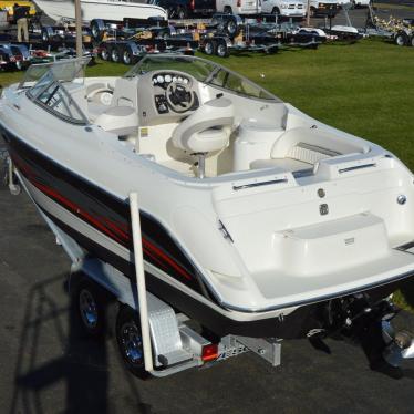 2004 Stingray 240 bowrider