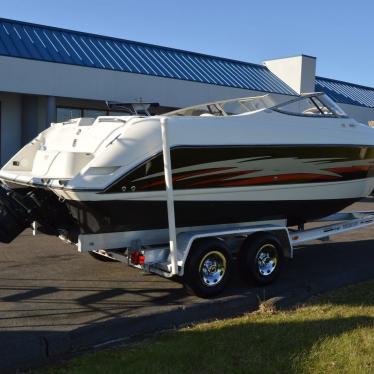 2004 Stingray 240 bowrider