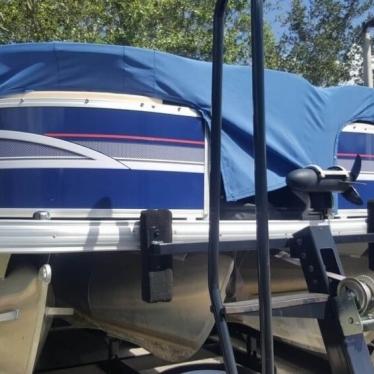 2014 Sun Tracker fishin' barge 22 dlx