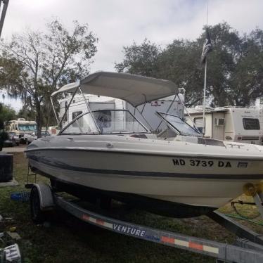 2006 Bayliner maxum