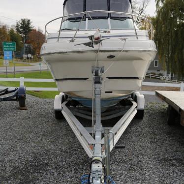 2001 Rinker fiesta vee