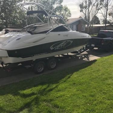 2005 Monterey 233 explorer