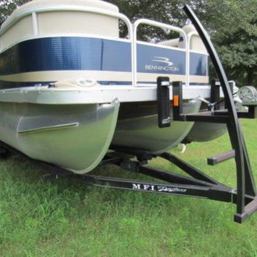 2011 Bennington 24sli