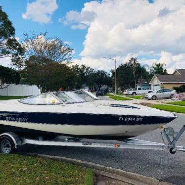 2004 Stingray 200lx 270hp volvo penta 5.0 gxi