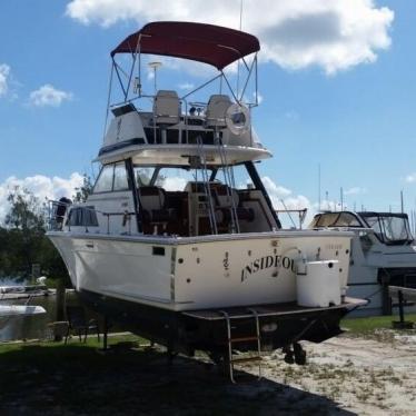 1976 Trojan 30 flybridge express