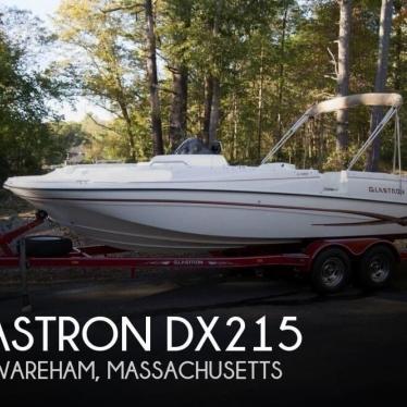 2003 Glastron dx215