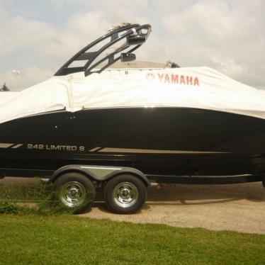 2015 Yamaha 242 limited s