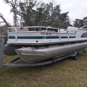 1998 Tracker sun tracker party barge