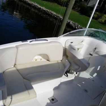 2004 Chaparral 260 ssi sportboat