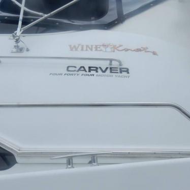 2001 Carver 444