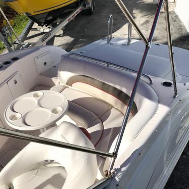 2007 Rinker 240 captiva