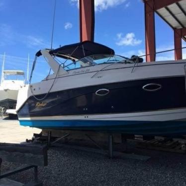 2005 Rinker 270 fiesta vee