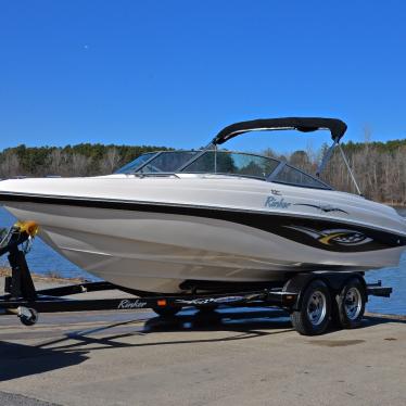 2003 Rinker 212 captiva