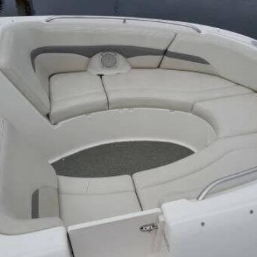 2005 Chaparral 274 sunesta