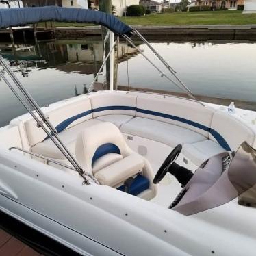 2000 Chaparral 232 sunesta