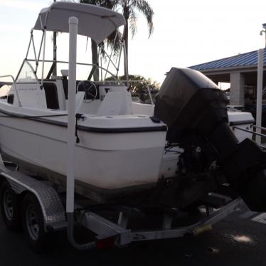 1997 Bayliner trophy 1802 cuddy