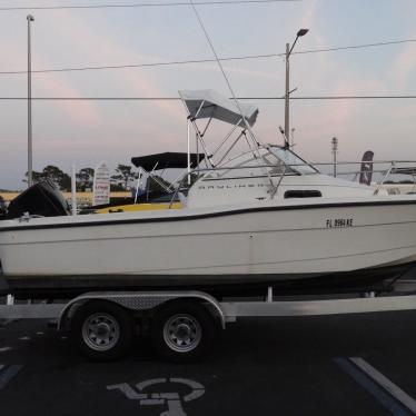 1997 Bayliner trophy 1802 cuddy