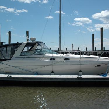 2005 Rinker fiesta vee 342