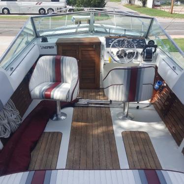 1973 Wellcraft 25 nova