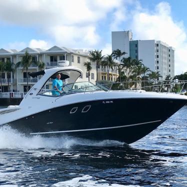 2012 Sea Ray 330 sundancer