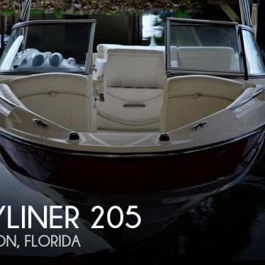 2009 Bayliner 205