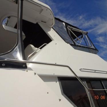 1994 Carver 390 aft cabin