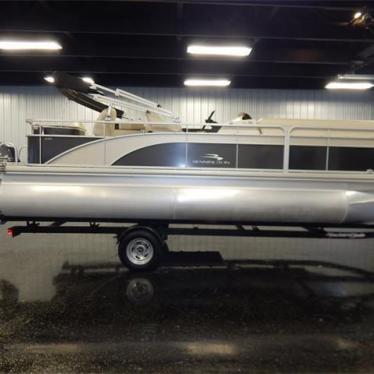 2013 Bennington 22 ssx with trailer