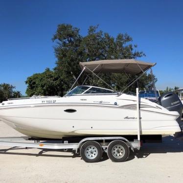 2015 Hurricane 2200 sun deck