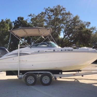 2015 Hurricane 2200 sun deck