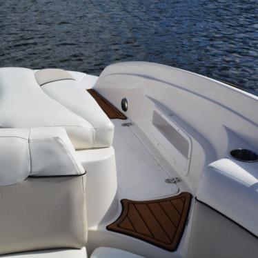 2007 Rinker 246 captiva bowrider