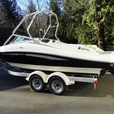 2007 Sea Ray 210 select