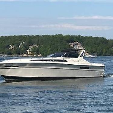 1989 Sea Ray 390 express