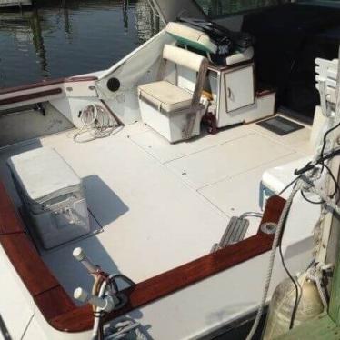 1986 Sea Ray 390 express