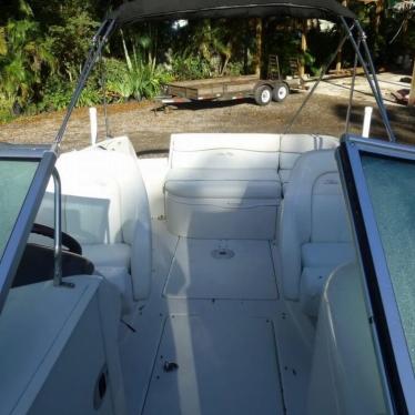 2008 Sea Ray 240 sundeck