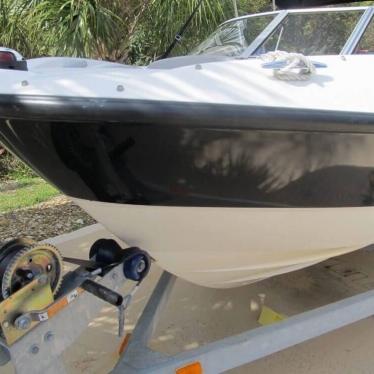 2011 Bayliner 185 br