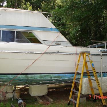 1978 Bayliner flying bridge