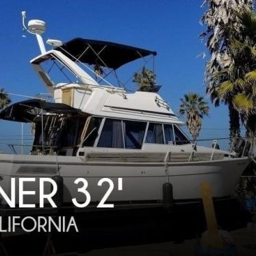 1985 Bayliner 3270 motor yacht