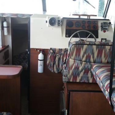 1979 Bayliner cabin cruiser